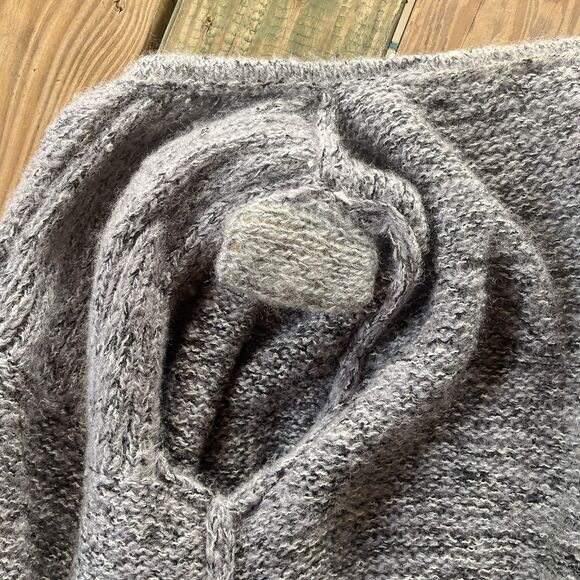 Vintage 1980s Handwoven Wool Cardigan - Open Front - Puff Shoulders - Picture 11 of 13